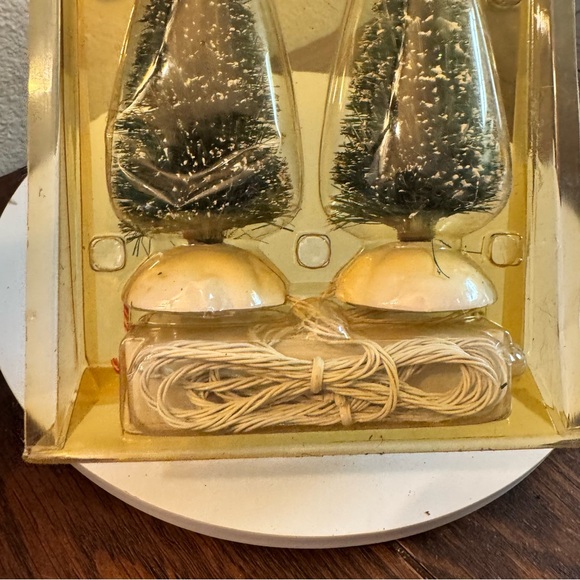 2000 Lemax “Shimmering Round Bristle Trees” Set Of 2 Item#04507 - Picture 5 of 6